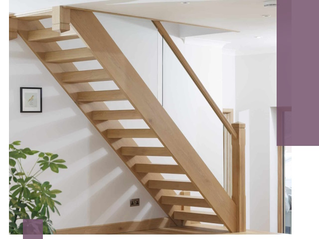 Изготовление деревянных лестниц под ключ в Кондопоге для дома