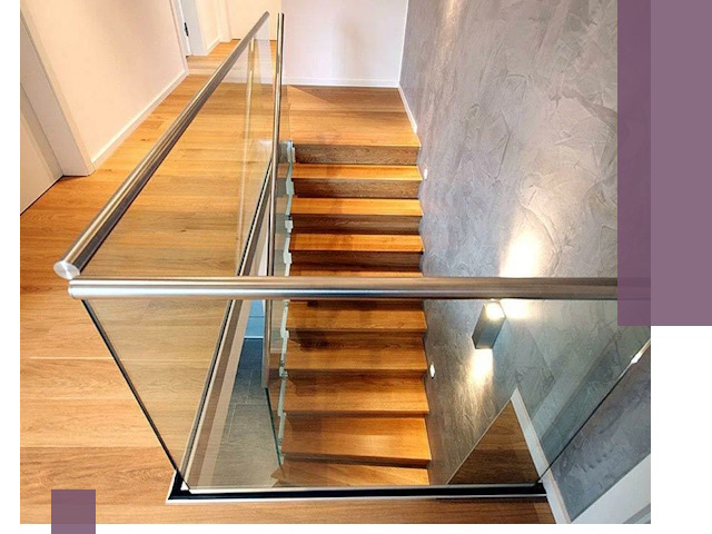 Перила для лестницы в доме — изготовление и монтаж в Кондопоге