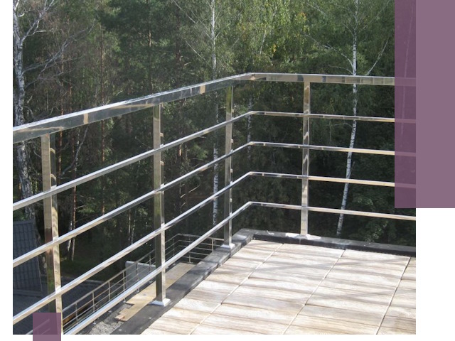 Парапеты из нержавеющей стали в Кондопоге — изготовление и монтаж